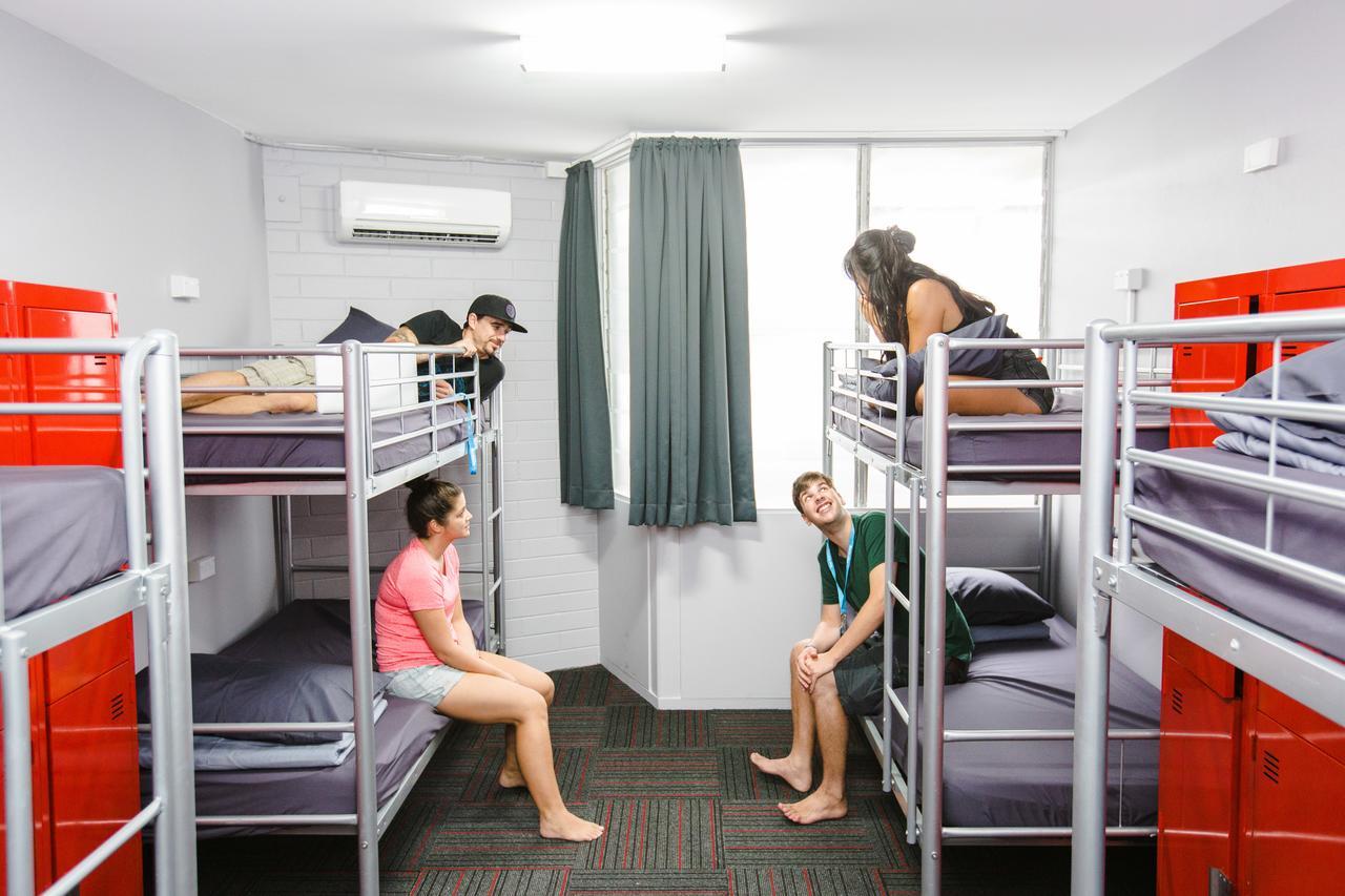 Bed in 8-Bed Mixed Dormitory Room with Bathroom